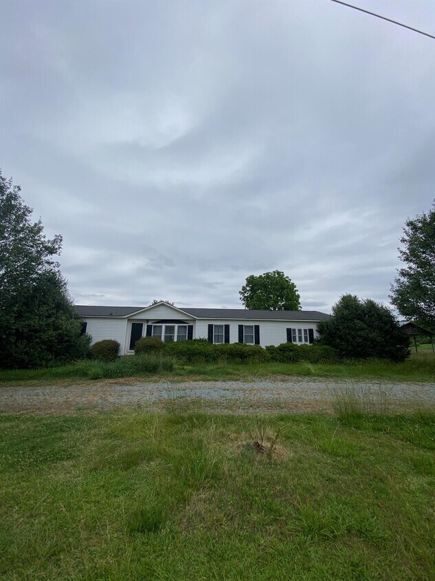 6602 New Town Rd, Waxhaw, NC 28173 House Rental in Waxhaw, NC