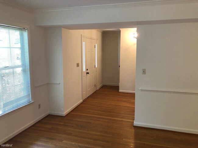 Foto del edificio - 3 br, 2 bath House - 3176 Crossfield Lane