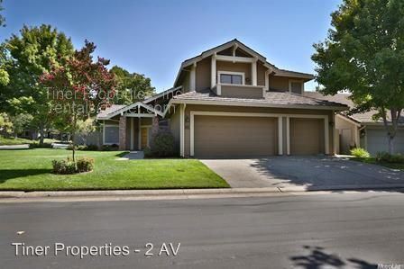 Foto principal - 401 Bremerton Ct