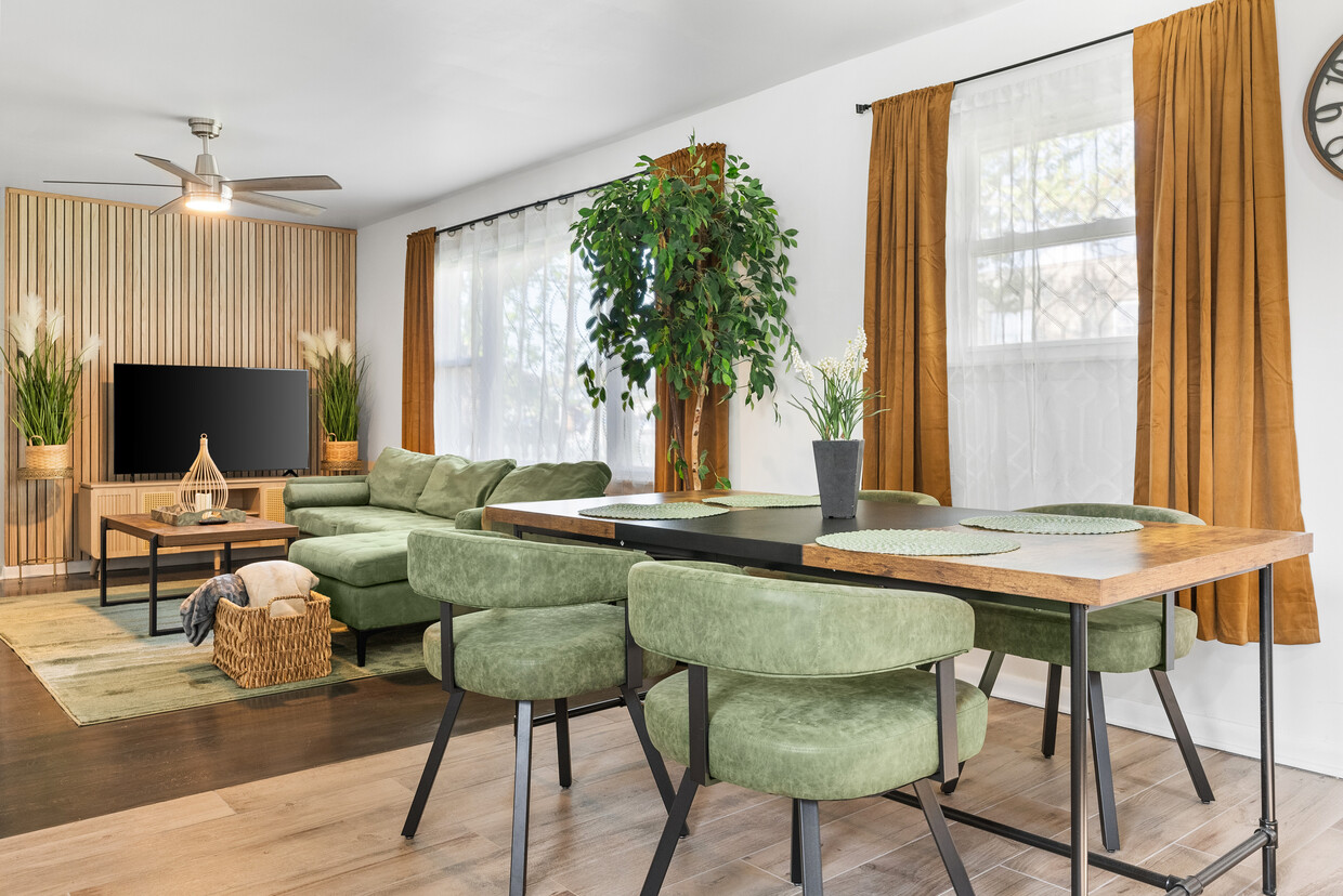 Primary Photo - 124 S 9th St