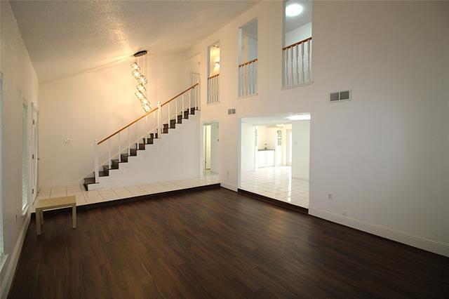 Foto del edificio - 2805 Meadow Park Dr