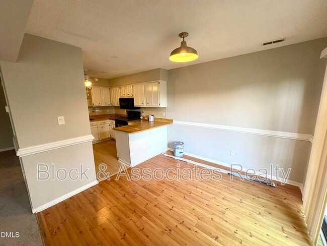 Building Photo - 4609 Grinding Stone Dr