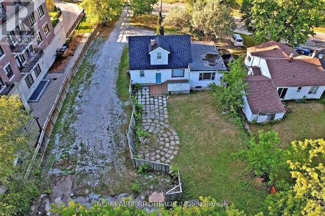 Building Photo - 49 Sunset Beach Rd