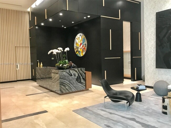 Foto del edificio - 55 SW 9th St