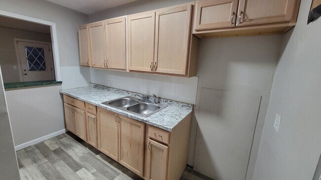 Building Photo - Affordable Two-Bedroom House at Waggoner