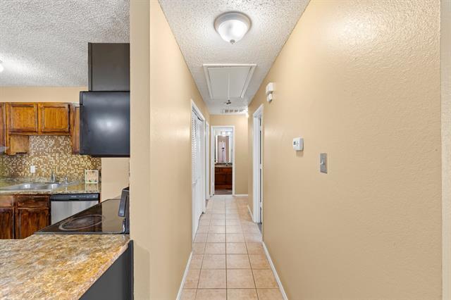 Building Photo - 4316 Elliott Oaks Dr