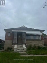 Building Photo - 1837 Victoria Park Ave