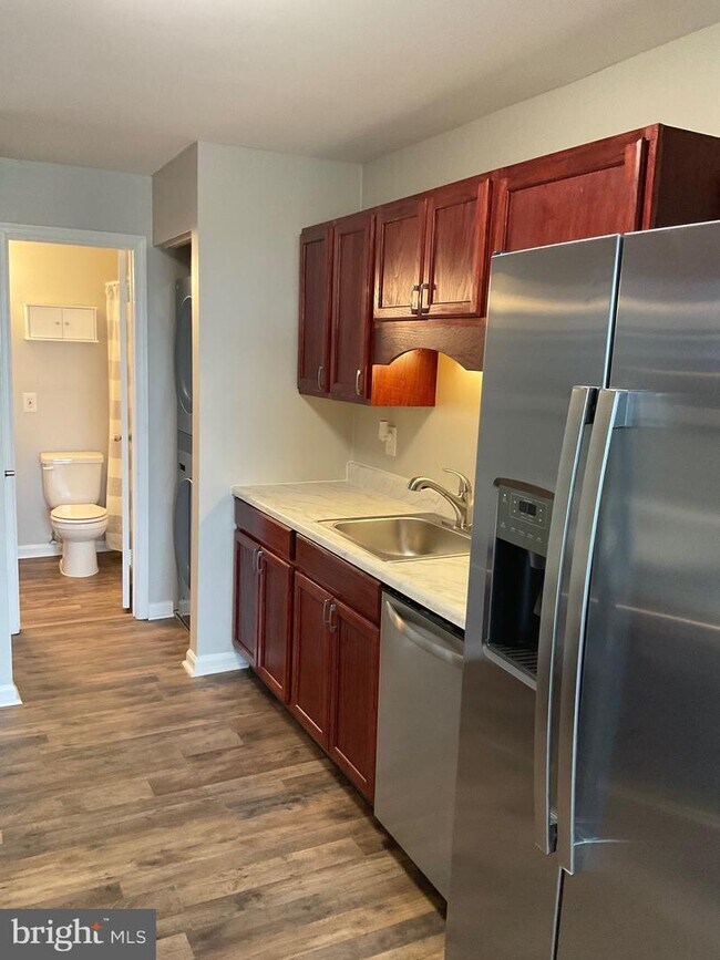 1403 Key Pkwy Unit 303, Frederick, MD 21702 Room for Rent in