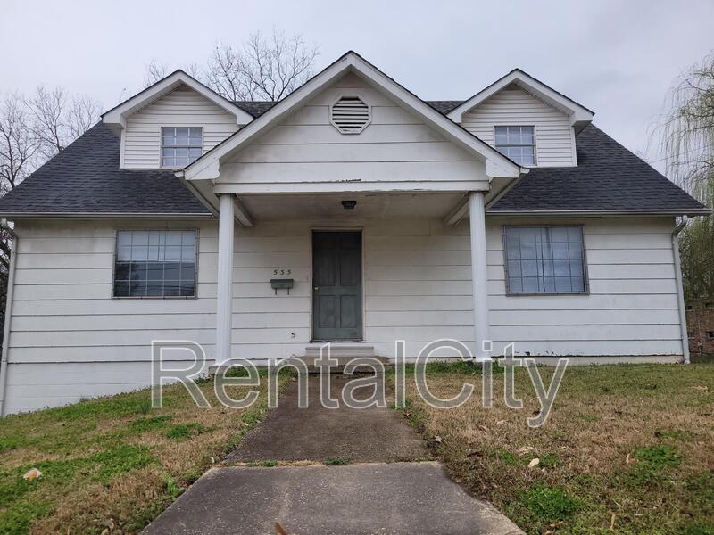 Foto principal - 535 Lake Rd