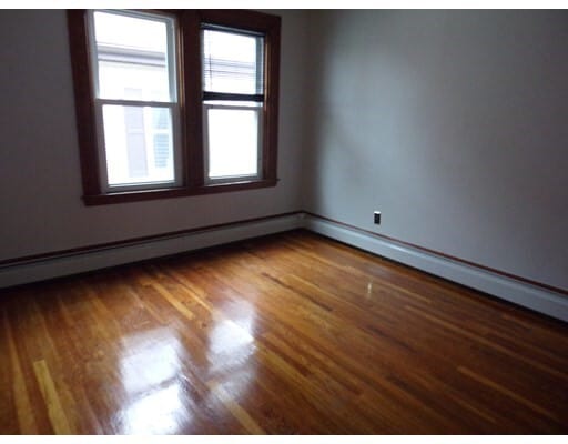 Building Photo - 450-452 Chancery St