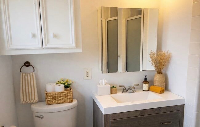 Building Photo - 2814 Conway St