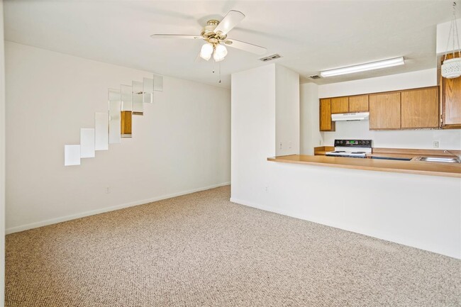 Building Photo - 3842 Osprey Cir