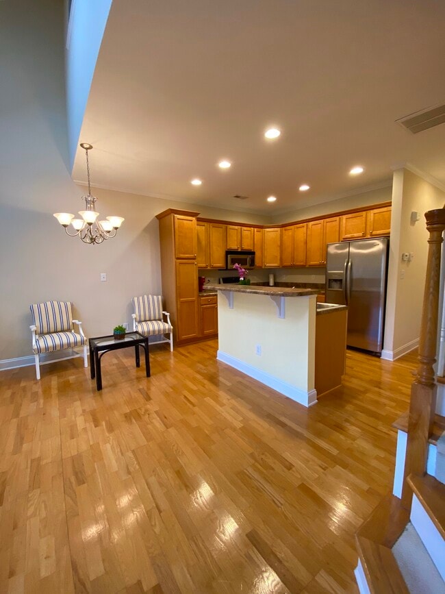 Building Photo - 2822 Pickett Road Unit 134