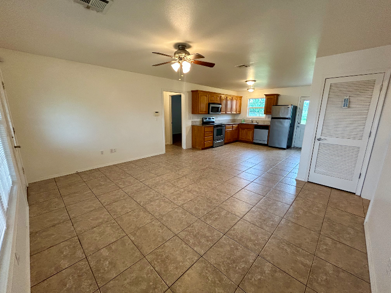 Primary Photo - 63021 E 285 Ct