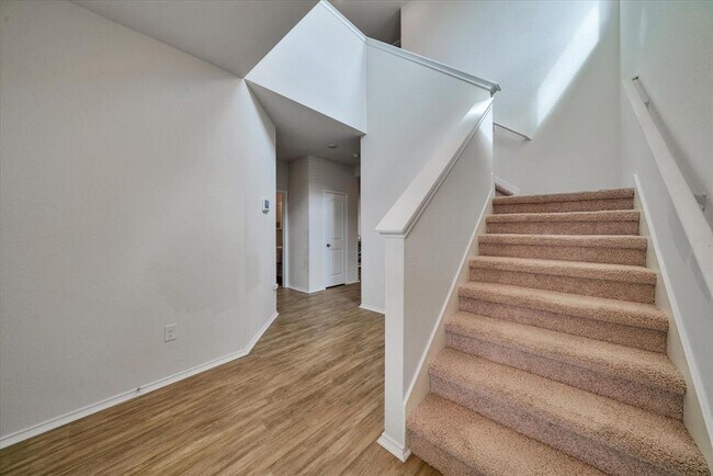 Building Photo - 11720 Rush Ln