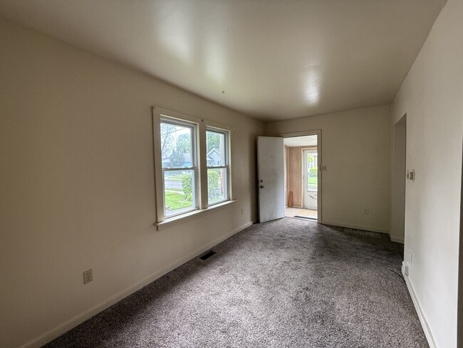 Building Photo - 754 Cawood St