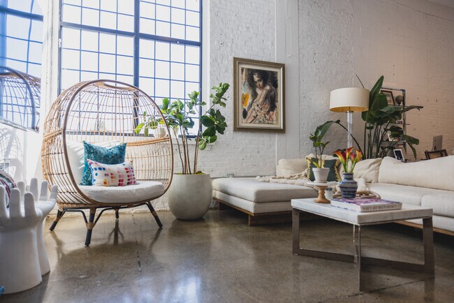 Foto del edificio - Plymouth Lofts