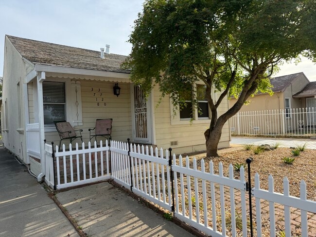 Building Photo - 3718 16th Ave