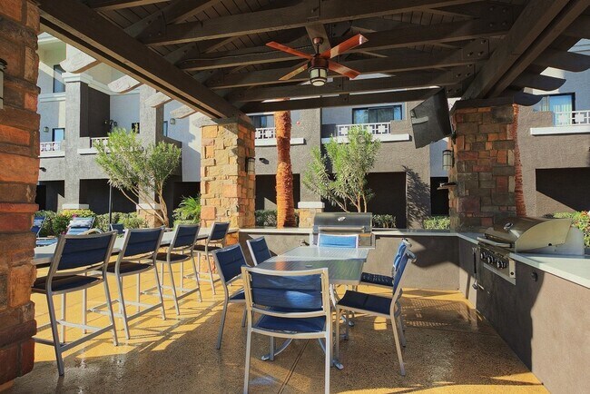 Interior Photo - Enclave at Arrowhead