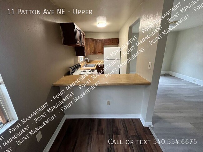 Foto del edificio - 11 Patton Ave NE