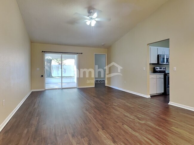 Foto del edificio - 4626 Copper Ln