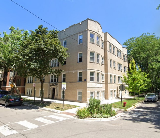 Building Photo - 6135 N Glenwood Ave