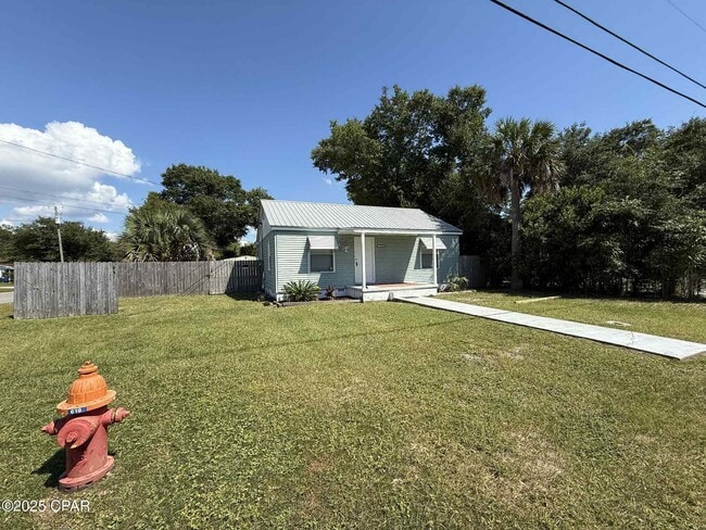 Foto del edificio - 1118 Fairland Ave