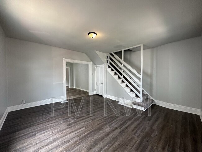 Building Photo - 1406 Jefferson Ave