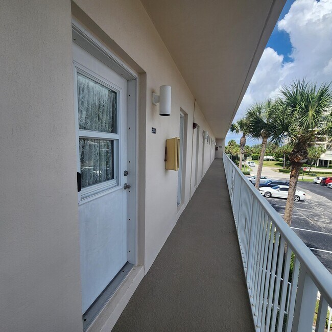Building Photo - 3851 N Ocean Blvd