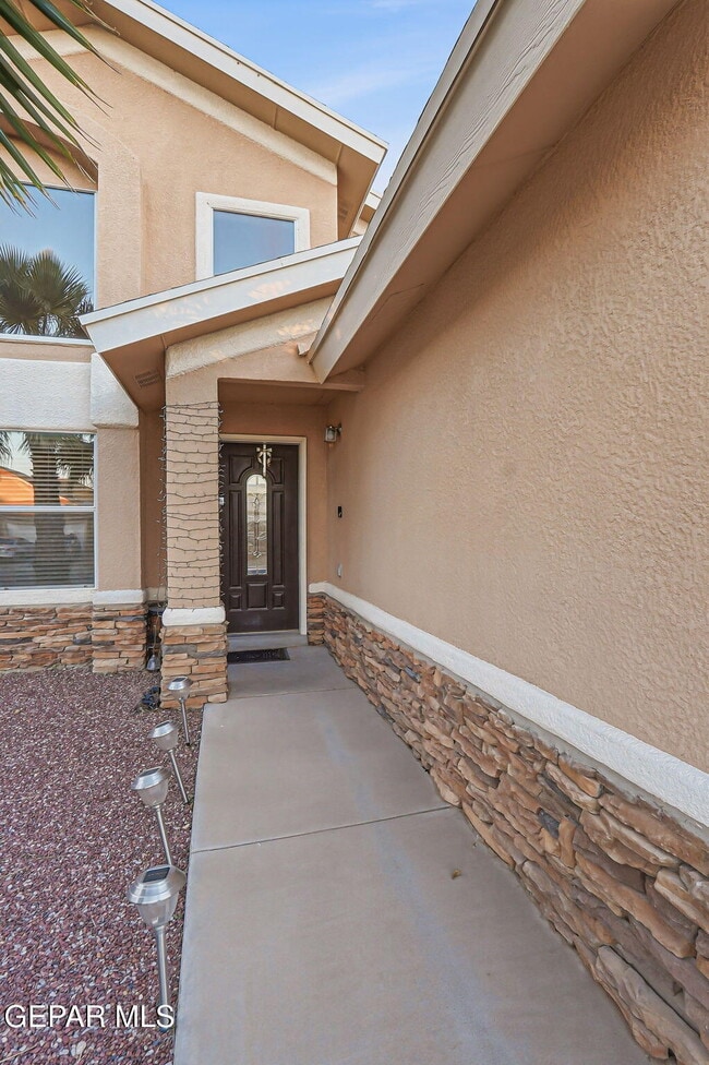 Foto del edificio - 2329 Honey Dew St