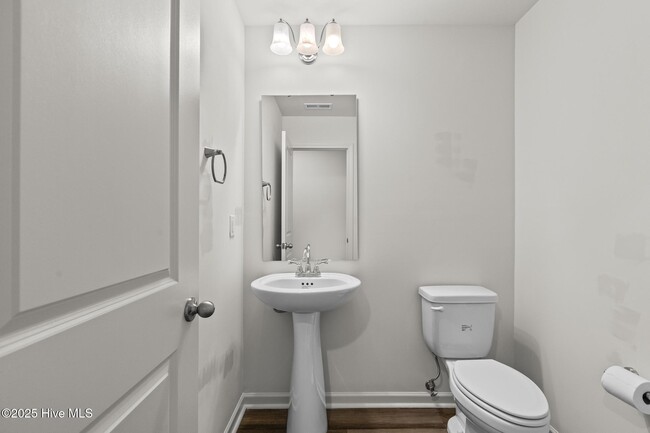 Building Photo - 3087 Day Dream Ln