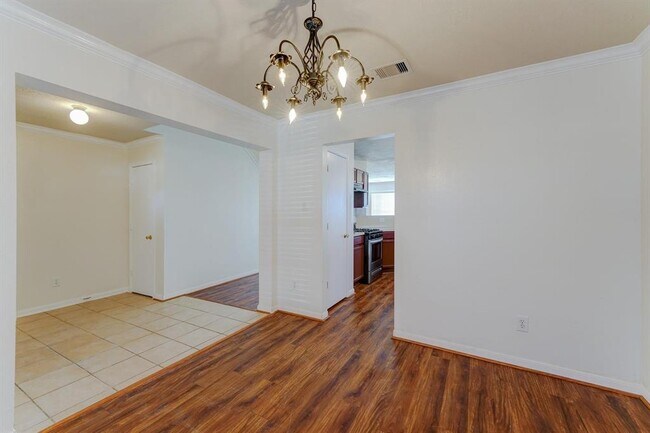 Foto del edificio - 5123 Alderney Ct