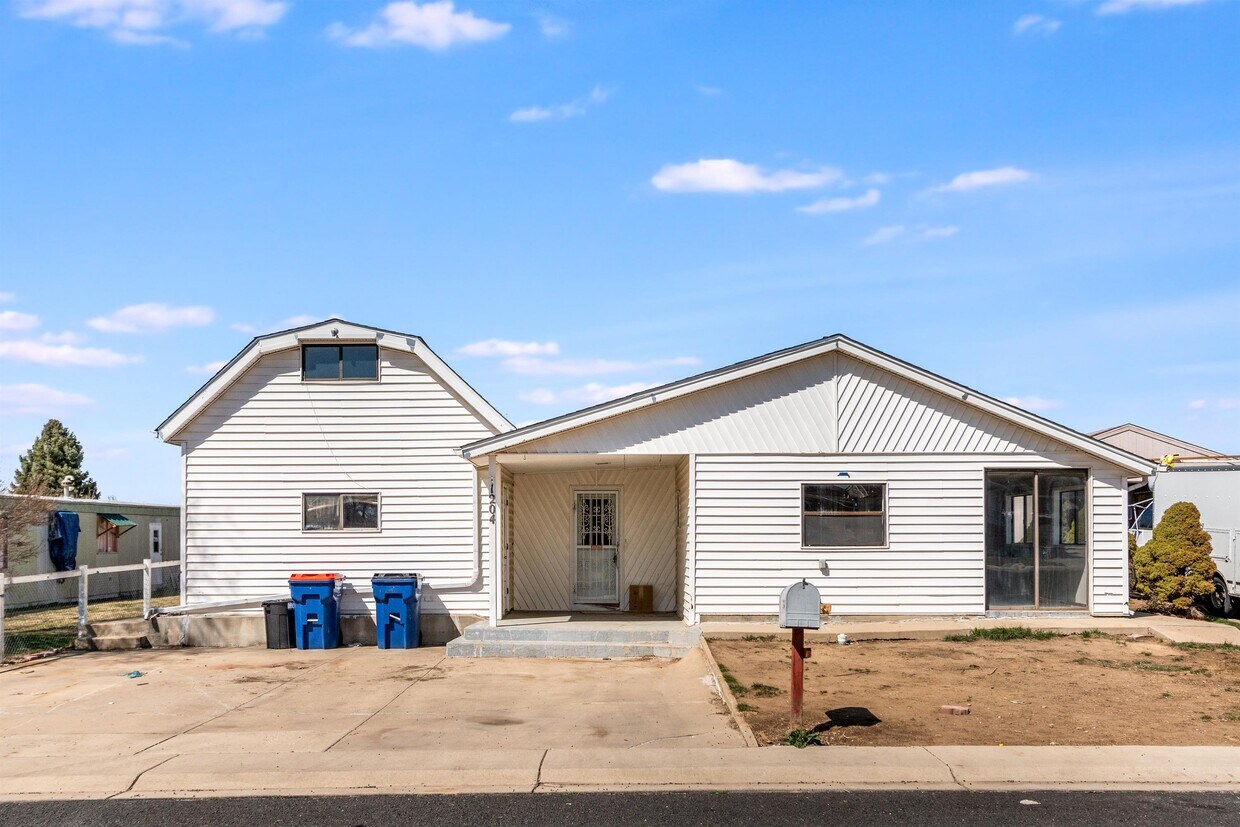 1204 Mac Murry Ct, Dacono, CO 80514 House Rental in Dacono, CO