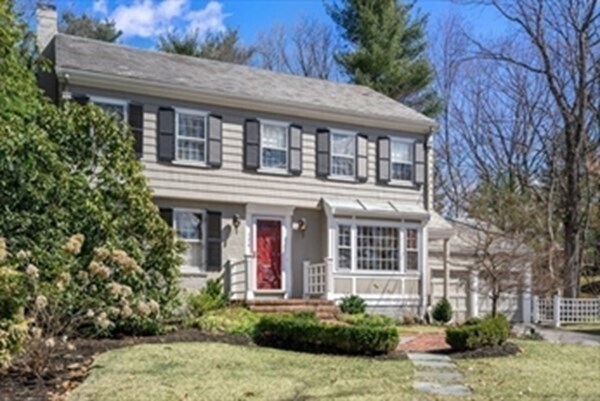 Foto del edificio - 124 Rangeley Rd