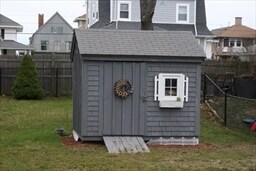 Building Photo - 148 Samoset Ave