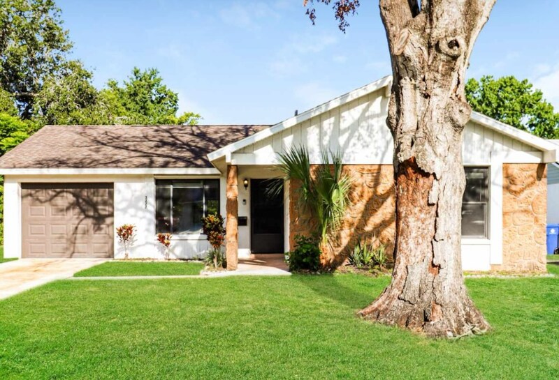 Foto principal - 1800 Loch Haven Ct