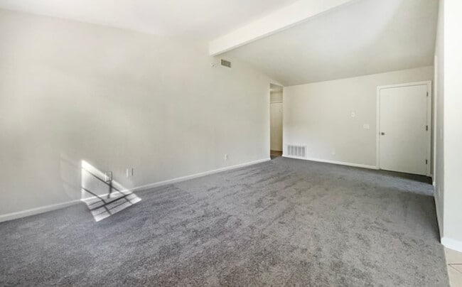 Building Photo - 5340 Euler Way