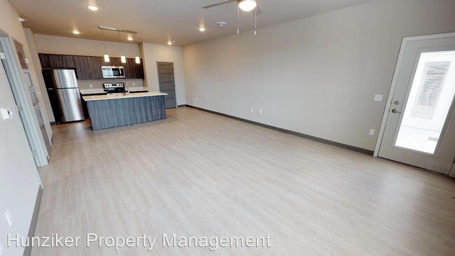 Foto del edificio - 3315 Aurora Ave