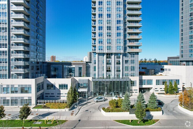 Building Photo - Avani II