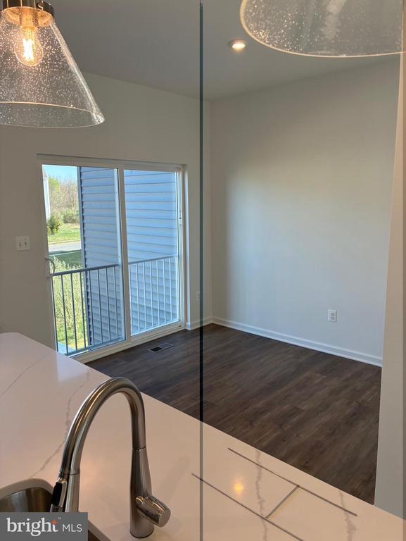 Foto del edificio - 473 Husky Trl