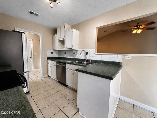 Foto del edificio - 7115 Brandywine Dr