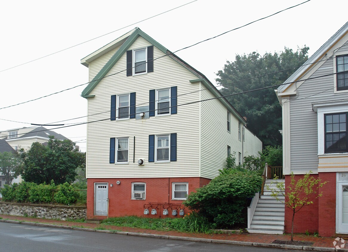 Building Photo - 15 Cumberland Ave