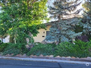 Building Photo - 11261 Green Mountain St