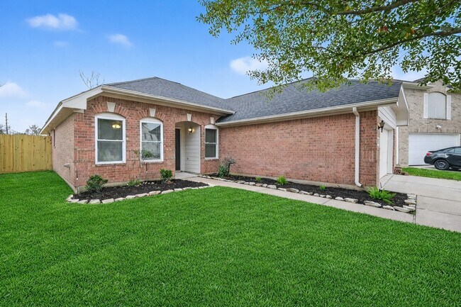 Foto del edificio - 21519 Sapphire Ct