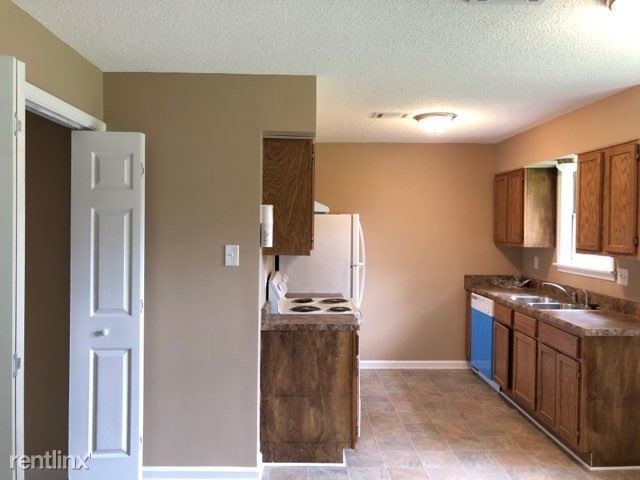 Building Photo - 3 br, 2 bath House - 4042 Hanna Dr.