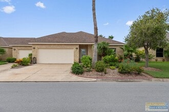 Building Photo - 42 Torrey Pines Dr