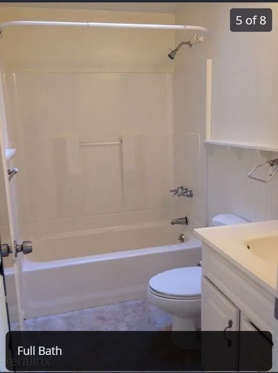 Foto principal - 30 Great Falls Dr