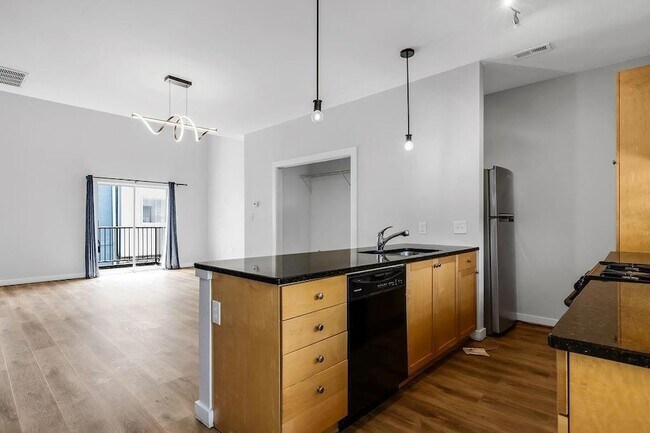 Foto del edificio - 110 Moreland Ave SE