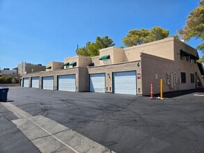 Building Photo - 6750 Del Rey Ave