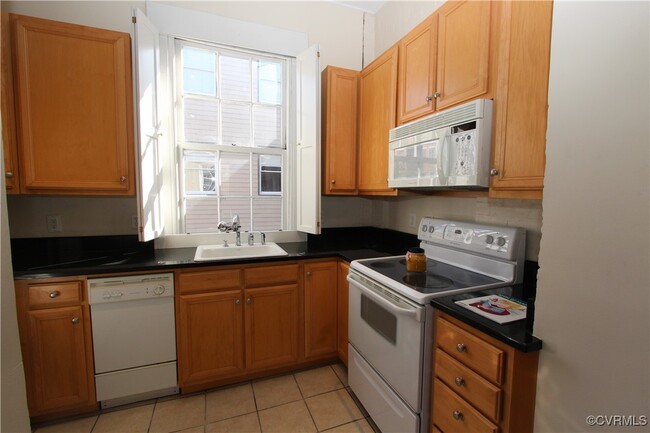 Foto del edificio - 219 N 19th St